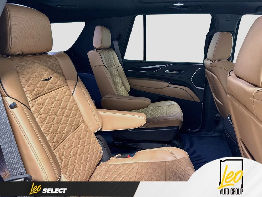 2023 Cadillac Escalade Sport