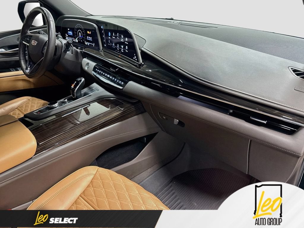 2023 Cadillac Escalade Sport