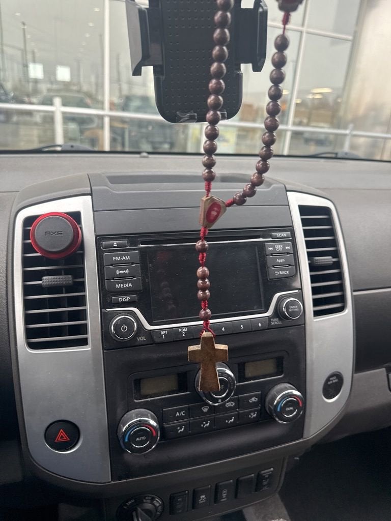 2016 Nissan Frontier SV