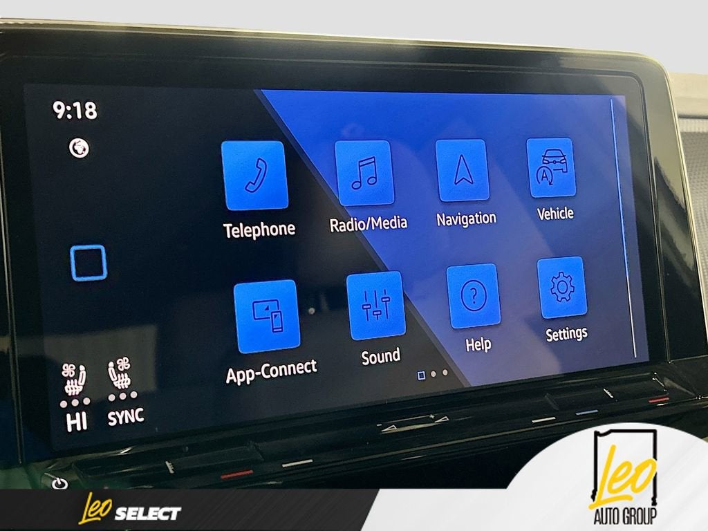 2024 Volkswagen Atlas Cross Sport 2.0T SEL Premium R-Line