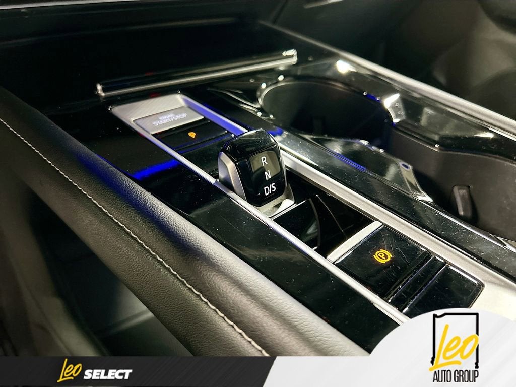 2024 Volkswagen Atlas Cross Sport 2.0T SEL Premium R-Line