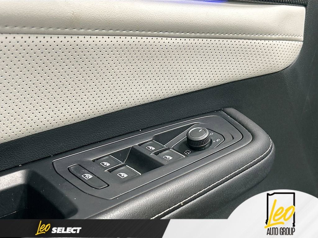 2024 Volkswagen Atlas Cross Sport 2.0T SEL Premium R-Line