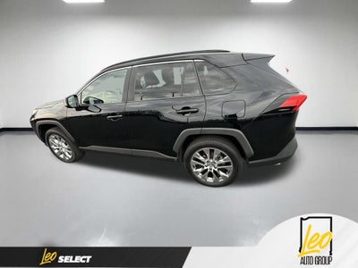 2020 Toyota RAV4 XLE Premium
