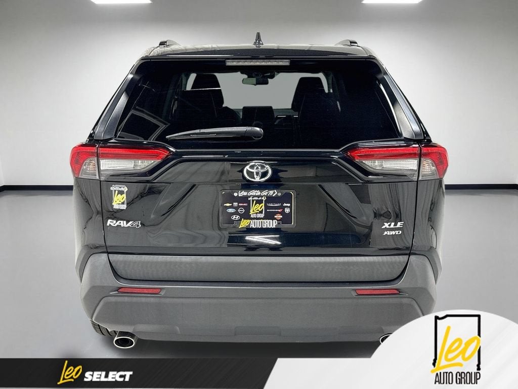2020 Toyota RAV4 XLE Premium