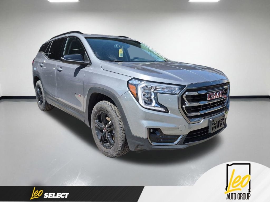 2023 GMC Terrain AT4