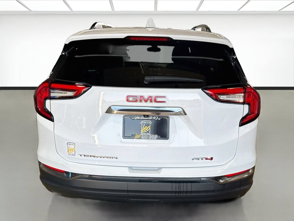 2023 GMC Terrain AT4