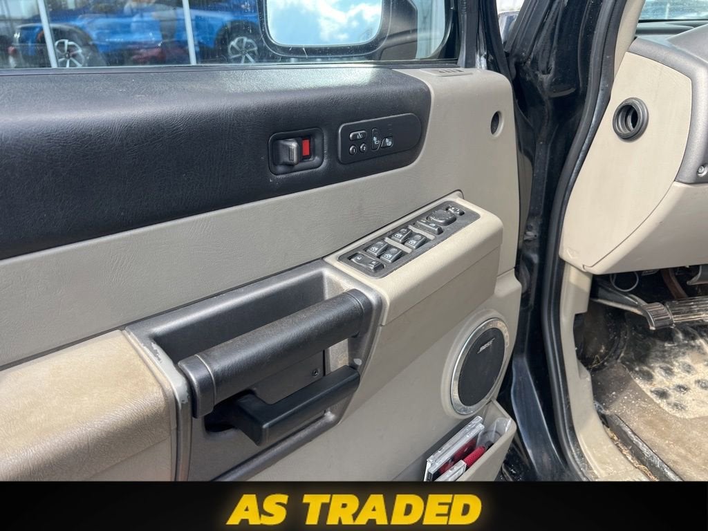 2004 HUMMER H2 Base