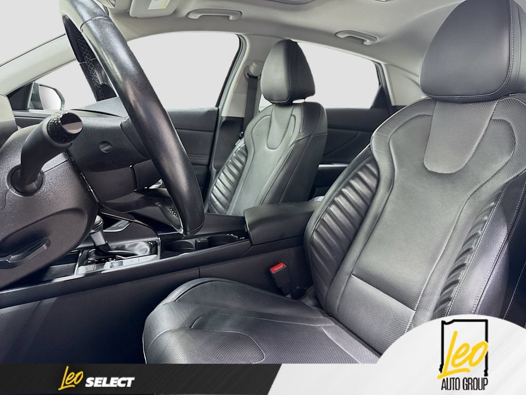 2022 Hyundai Elantra Limited