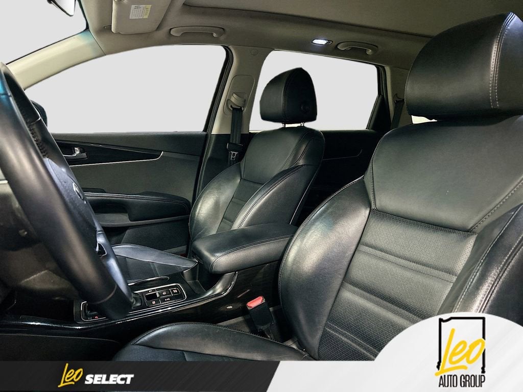 2020 Kia Sorento EX V6