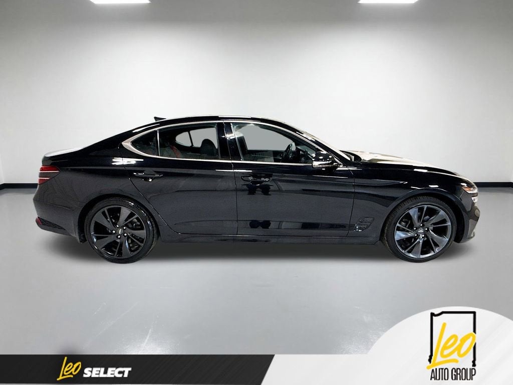 2023 Genesis G70 2.0T AWD
