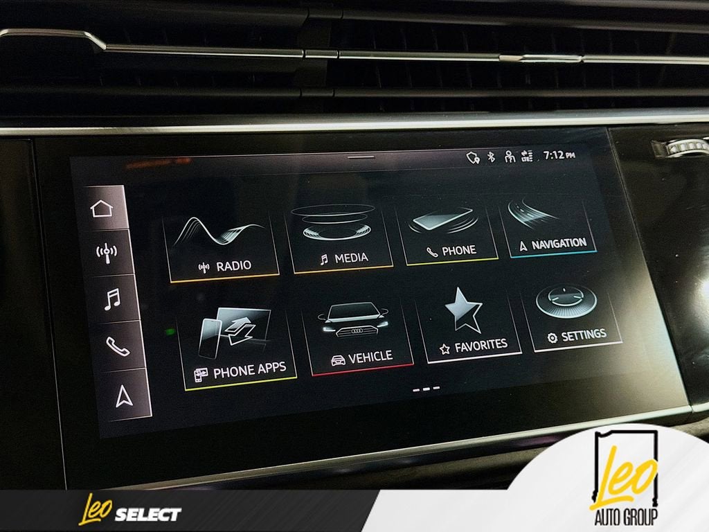 2023 Audi Q8 Premium Plus