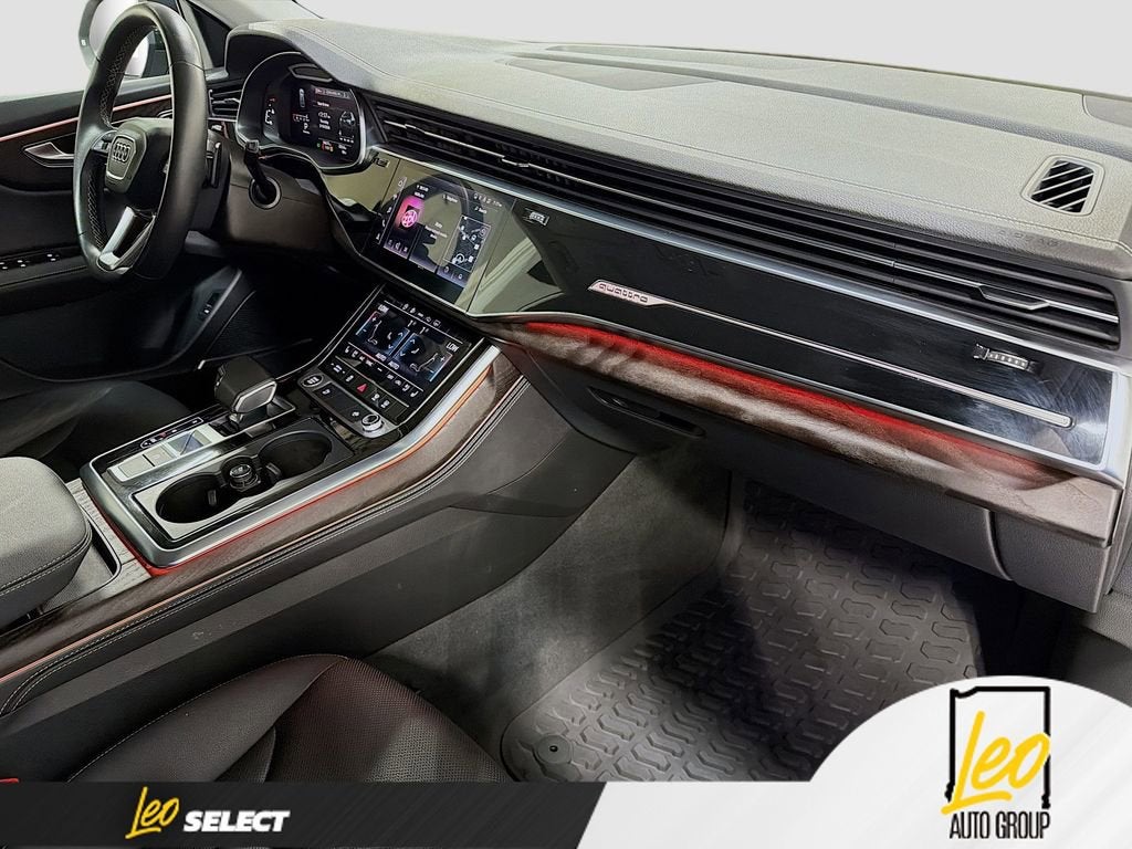 2023 Audi Q8 Premium Plus